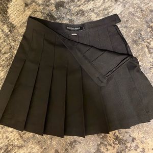 Black Pleated “American Apparel” Mini Skirt